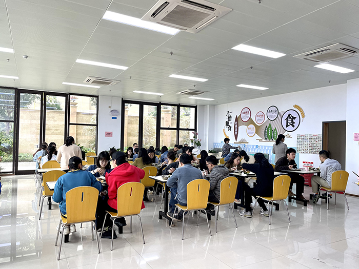 图12（业主用餐4）.JPG